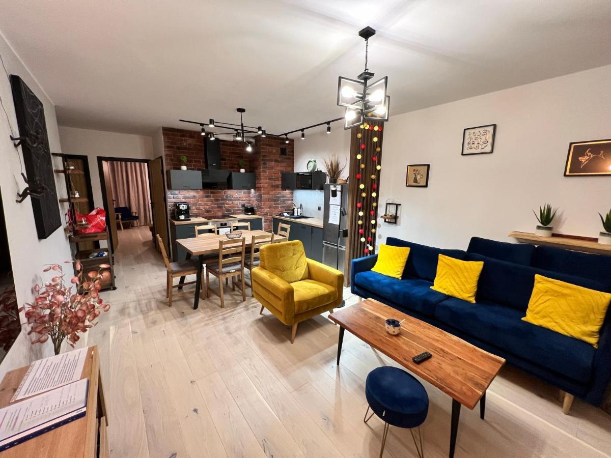 Downtown View 3 60m2+ Free Garage 2km Old Town Metro 9min Tram * Warschau